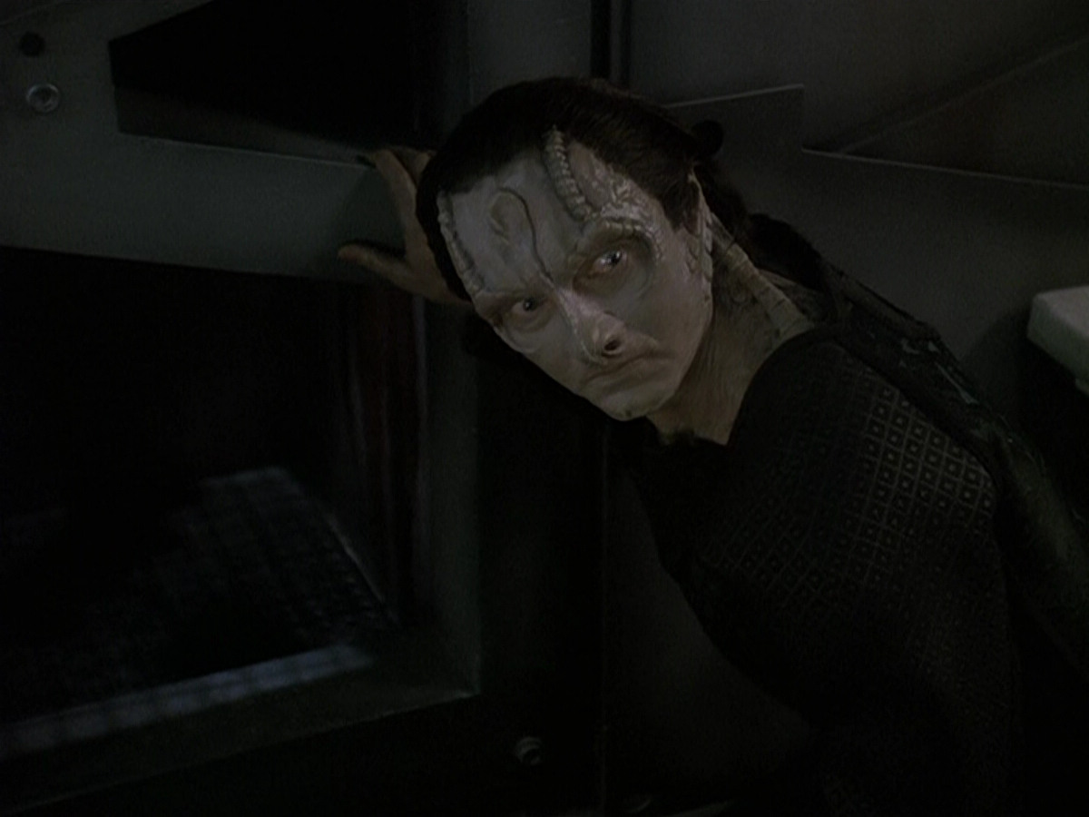 extant_StarTrek_DS9_5x15-ByInfernosLight_00589.jpg
