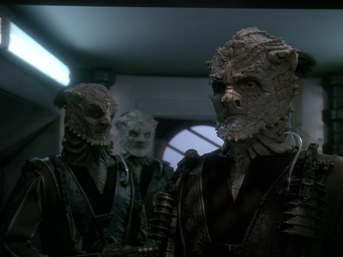 extant_StarTrek_DS9_5x15-ByInfernosLight_00986.jpg