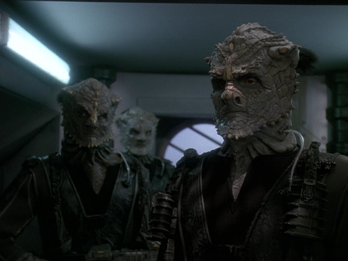 extant_StarTrek_DS9_5x15-ByInfernosLight_00993.jpg