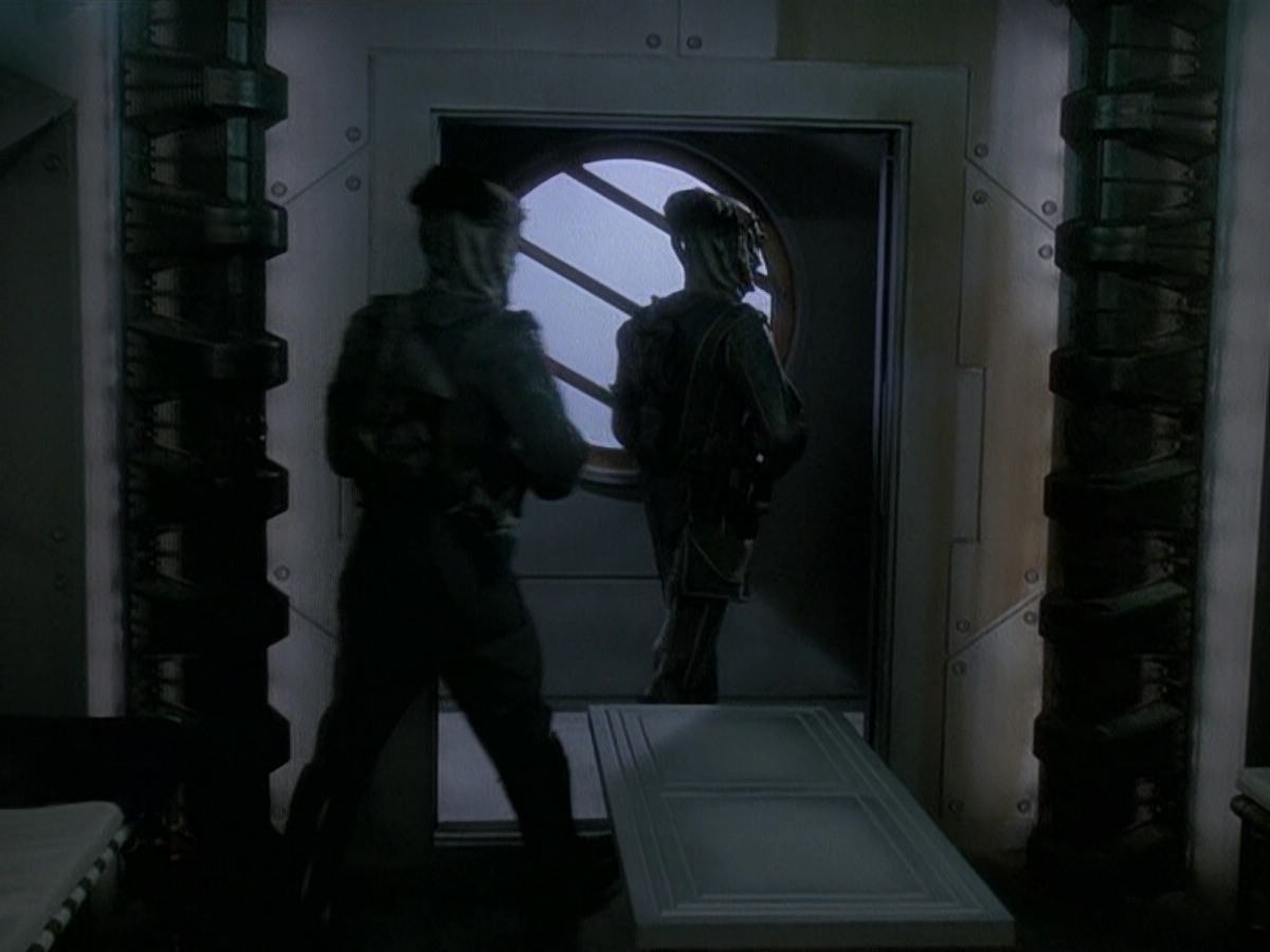extant_StarTrek_DS9_5x15-ByInfernosLight_01023.jpg