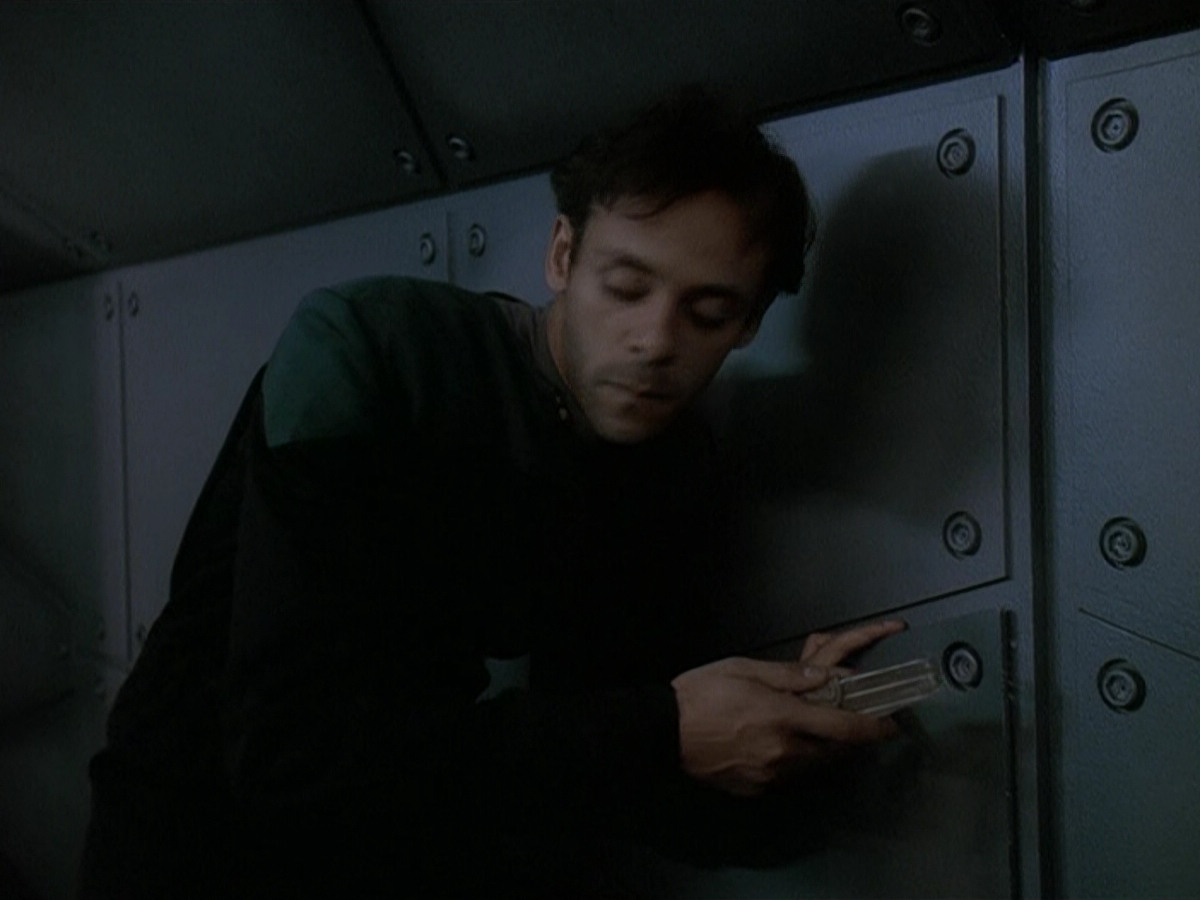 extant_StarTrek_DS9_5x15-ByInfernosLight_01047.jpg