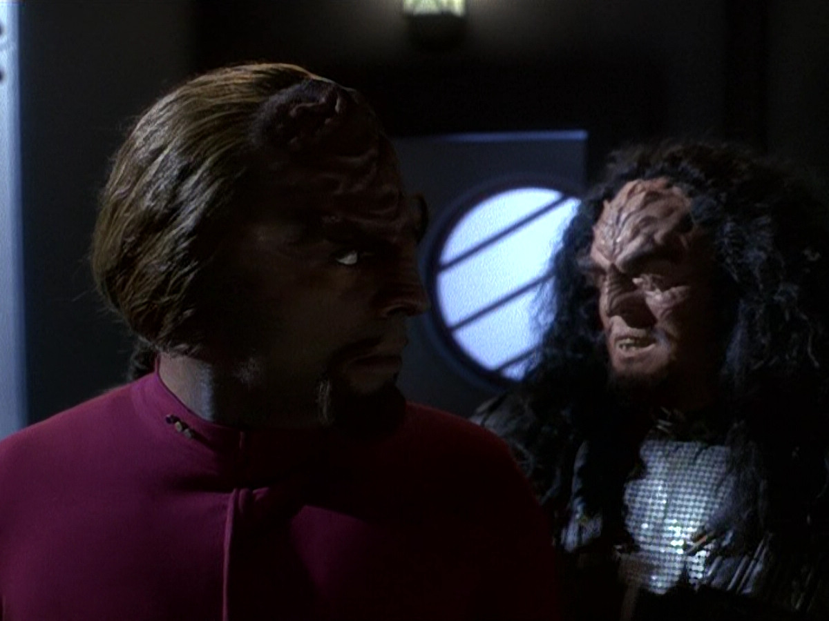 extant_StarTrek_DS9_5x15-ByInfernosLight_01074.jpg