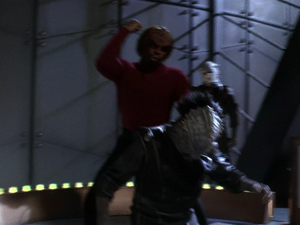 extant_StarTrek_DS9_5x15-ByInfernosLight_01259.jpg