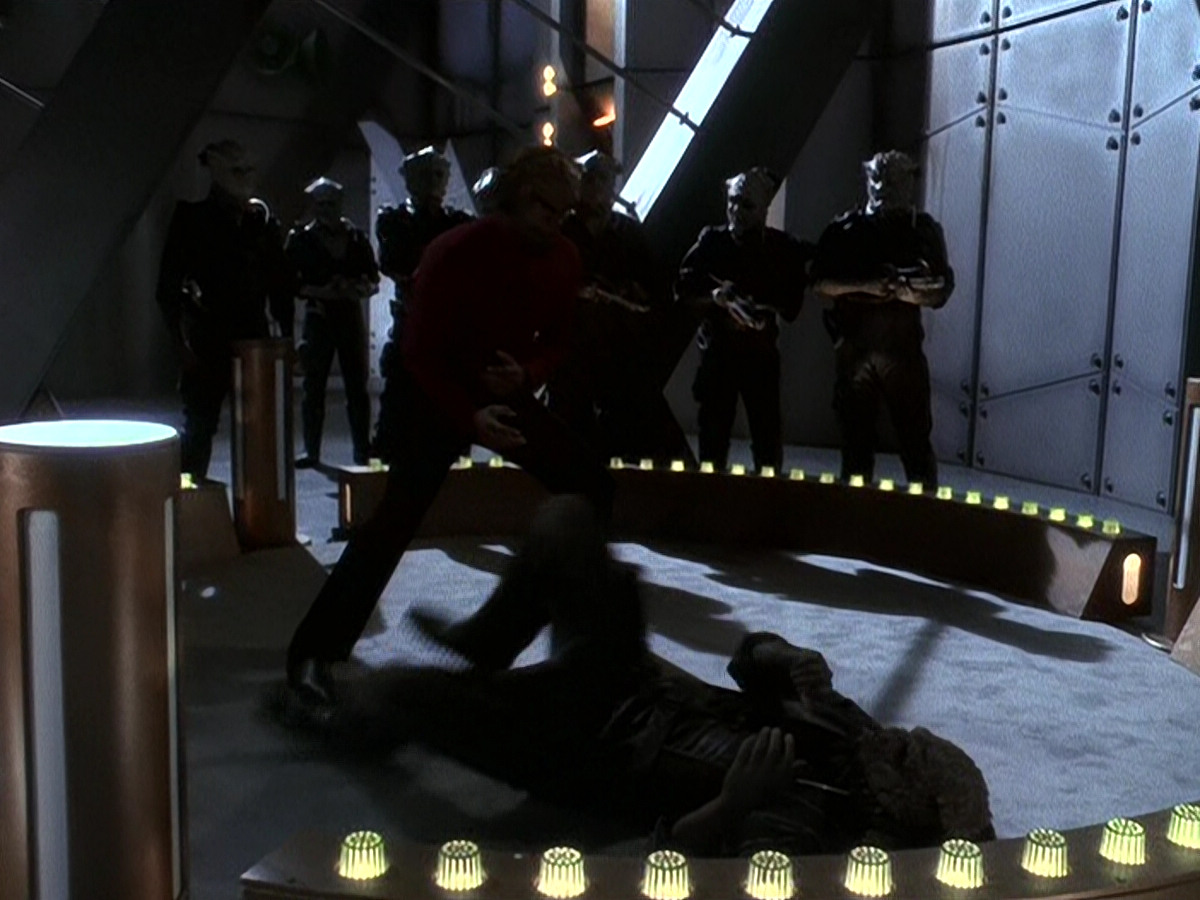 extant_StarTrek_DS9_5x15-ByInfernosLight_01263.jpg