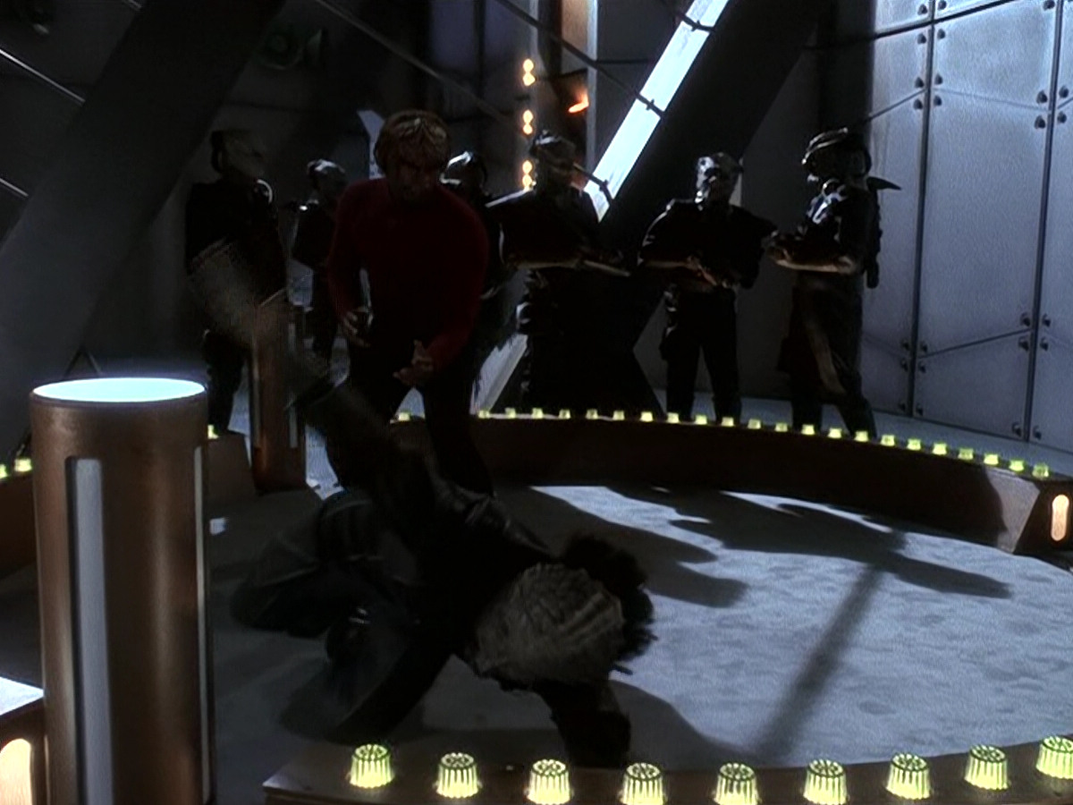 extant_StarTrek_DS9_5x15-ByInfernosLight_01266.jpg