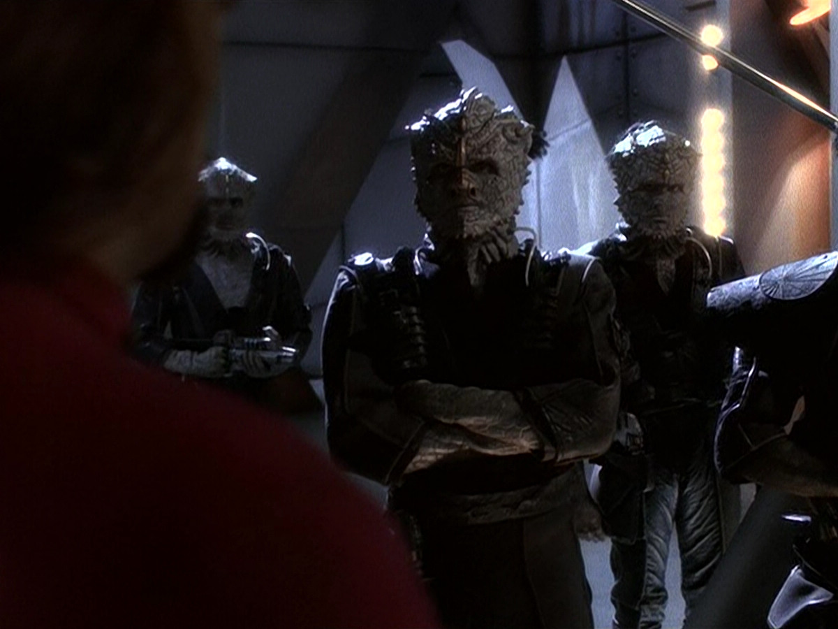 extant_StarTrek_DS9_5x15-ByInfernosLight_01290.jpg