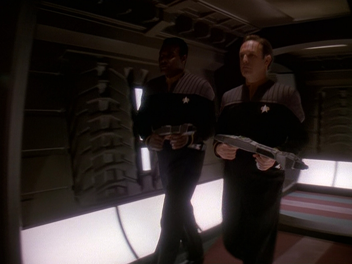 extant_StarTrek_DS9_5x15-ByInfernosLight_01573.jpg
