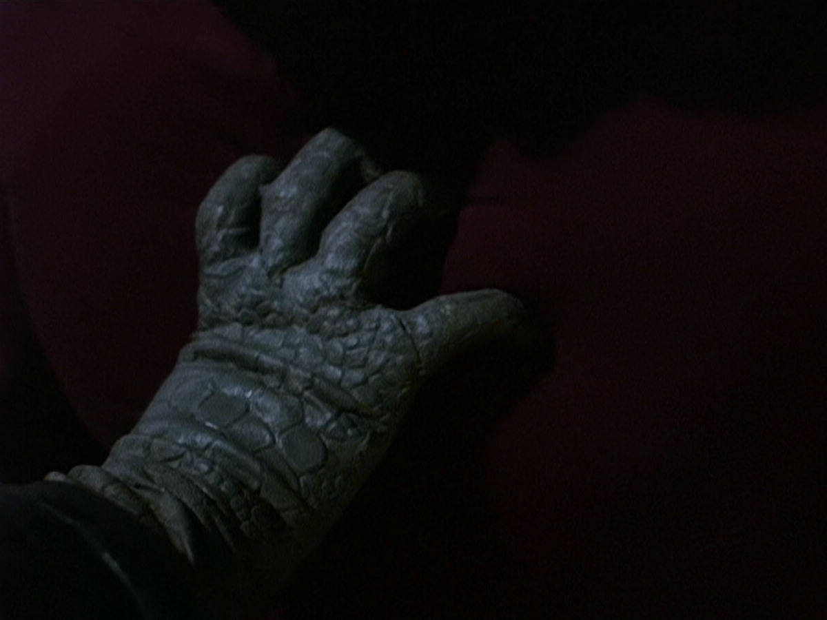 extant_StarTrek_DS9_5x15-ByInfernosLight_01624.jpg