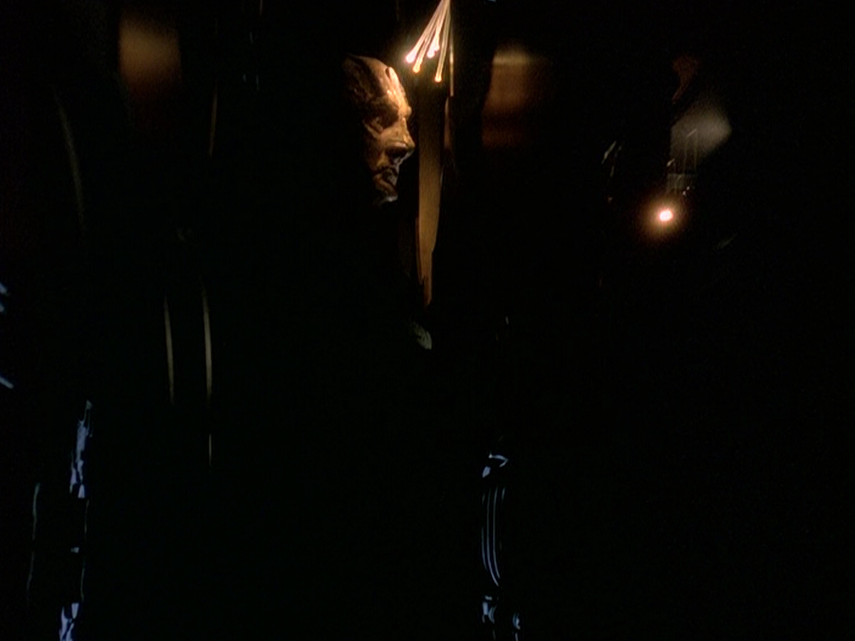 extant_StarTrek_DS9_5x15-ByInfernosLight_01737.jpg