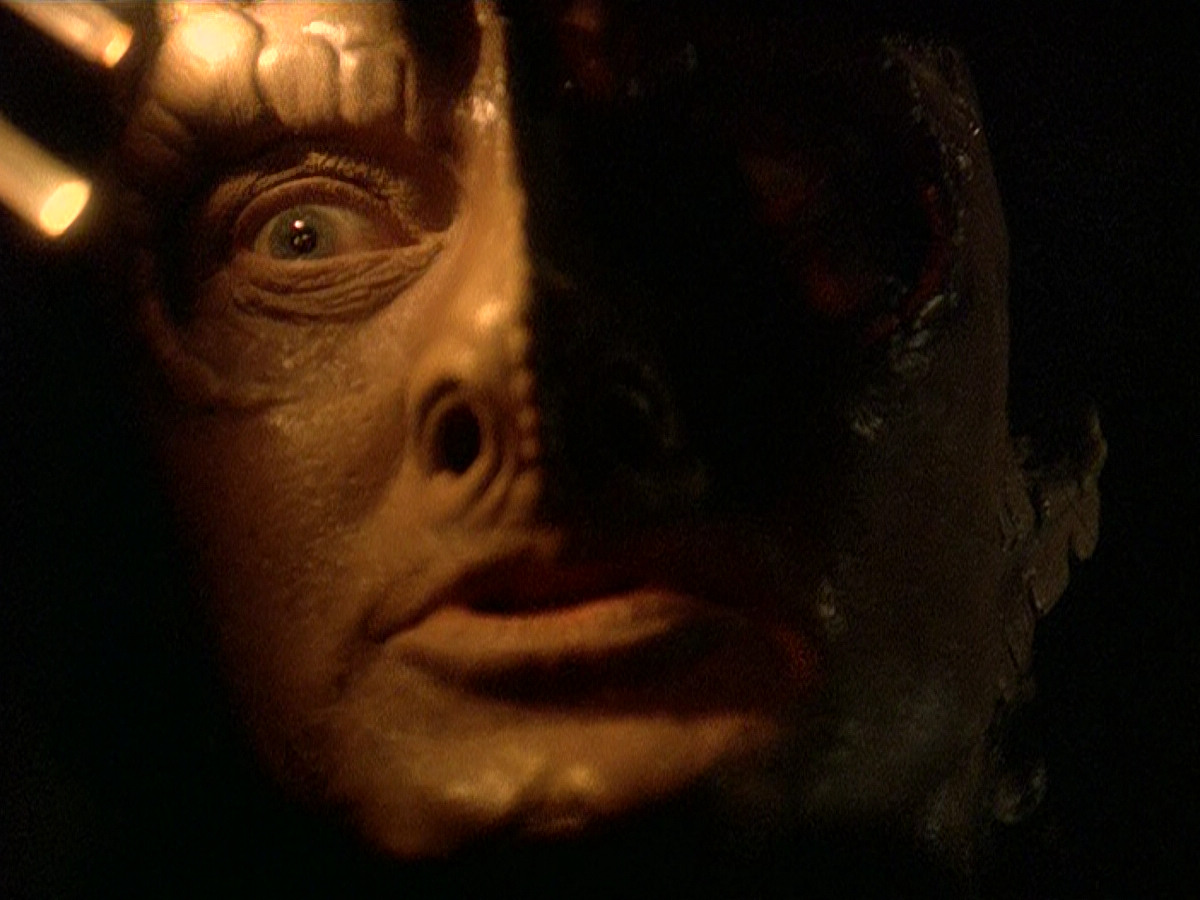 extant_StarTrek_DS9_5x15-ByInfernosLight_01791.jpg