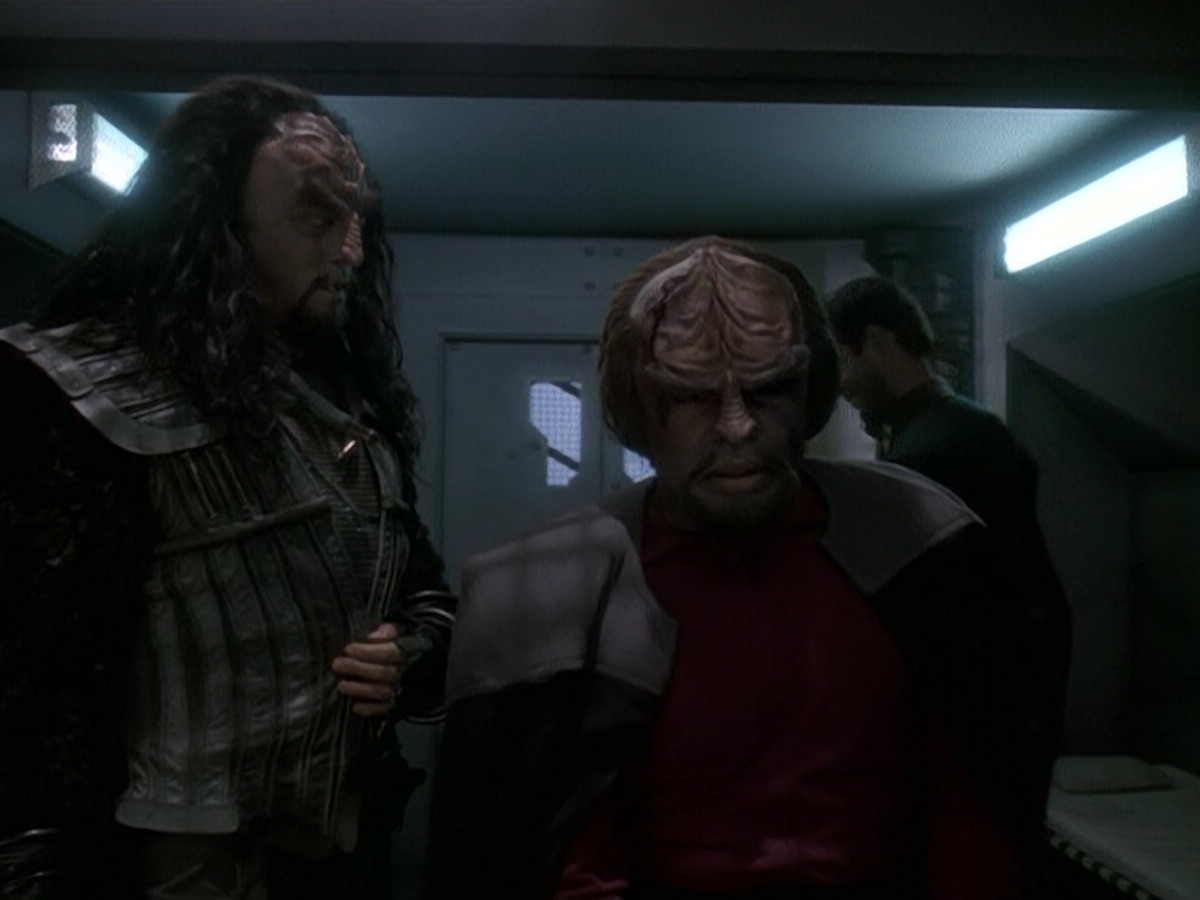 extant_StarTrek_DS9_5x15-ByInfernosLight_01839.jpg