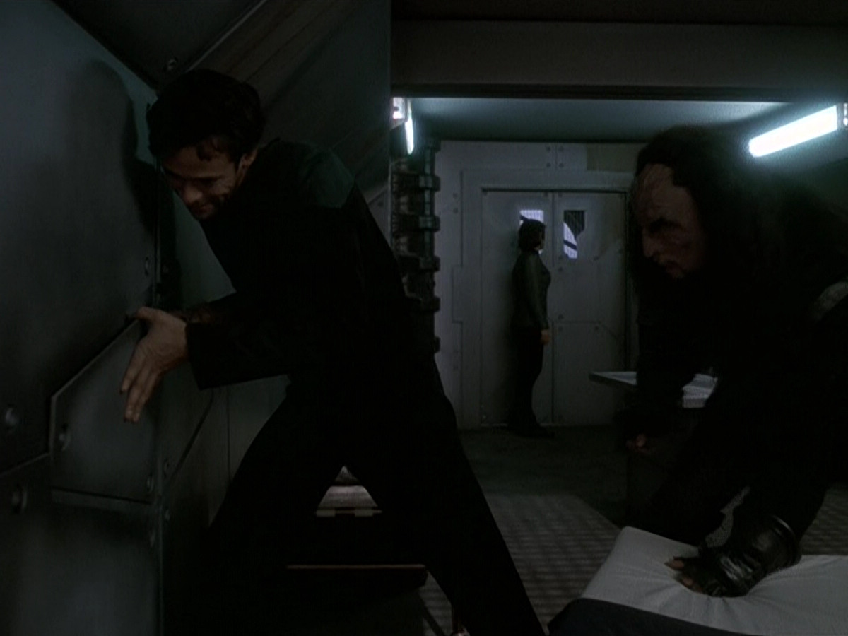 extant_StarTrek_DS9_5x15-ByInfernosLight_01860.jpg