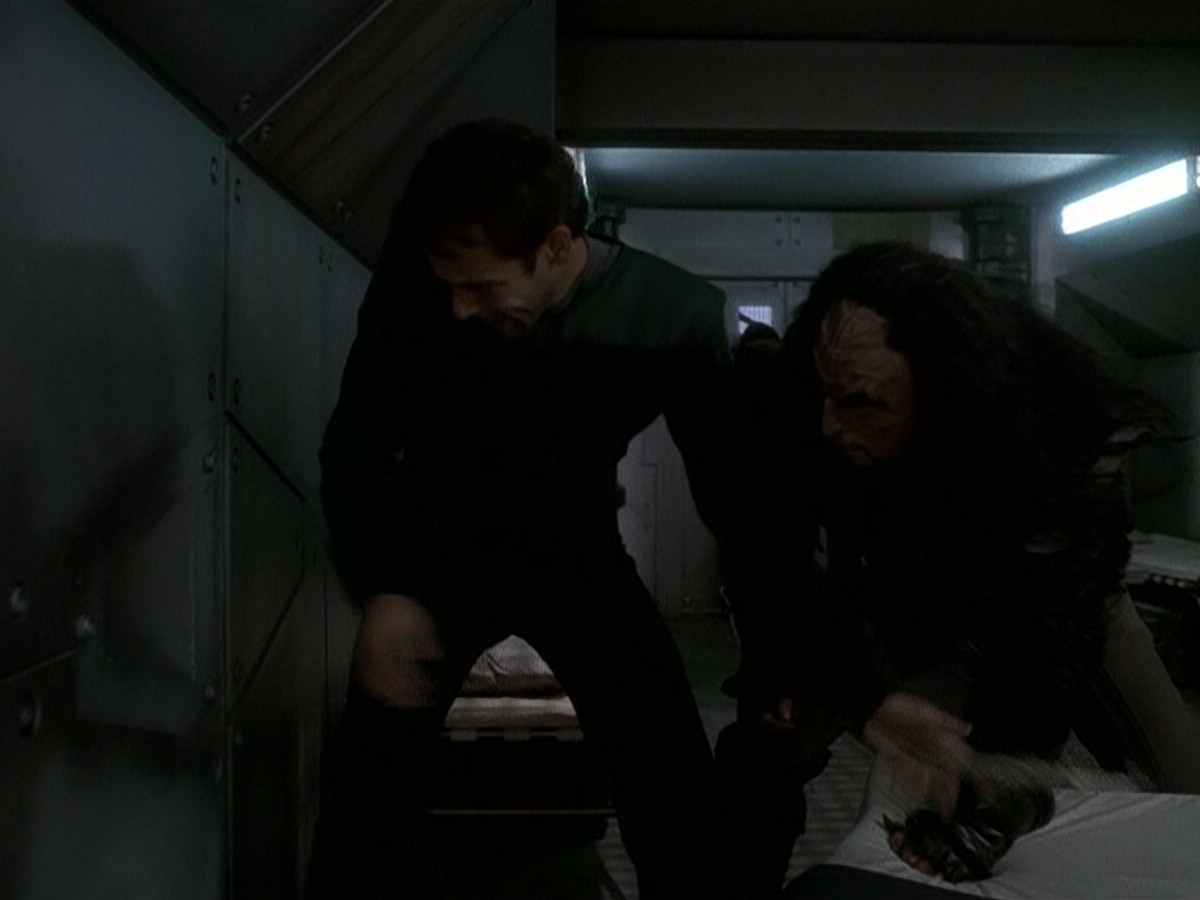 extant_StarTrek_DS9_5x15-ByInfernosLight_01863.jpg