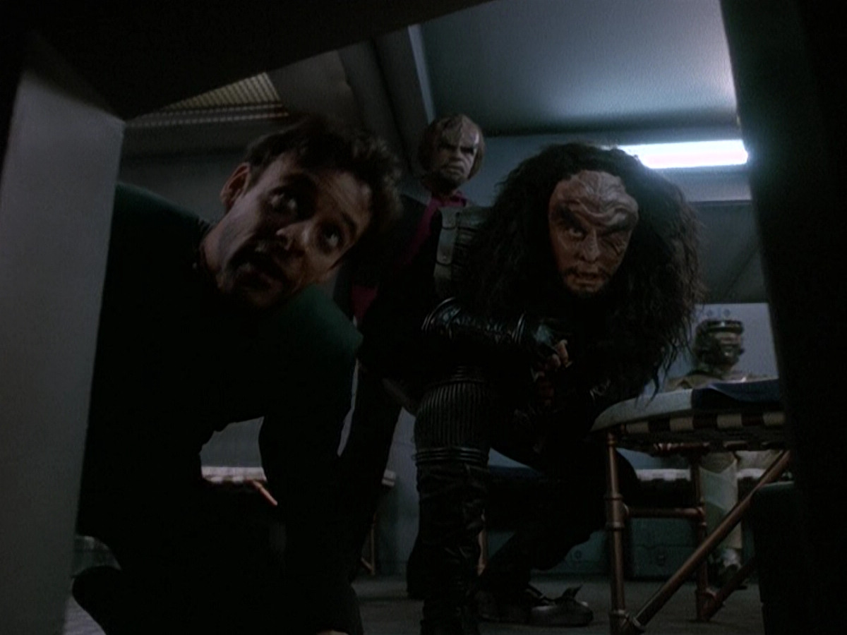 extant_StarTrek_DS9_5x15-ByInfernosLight_01872.jpg