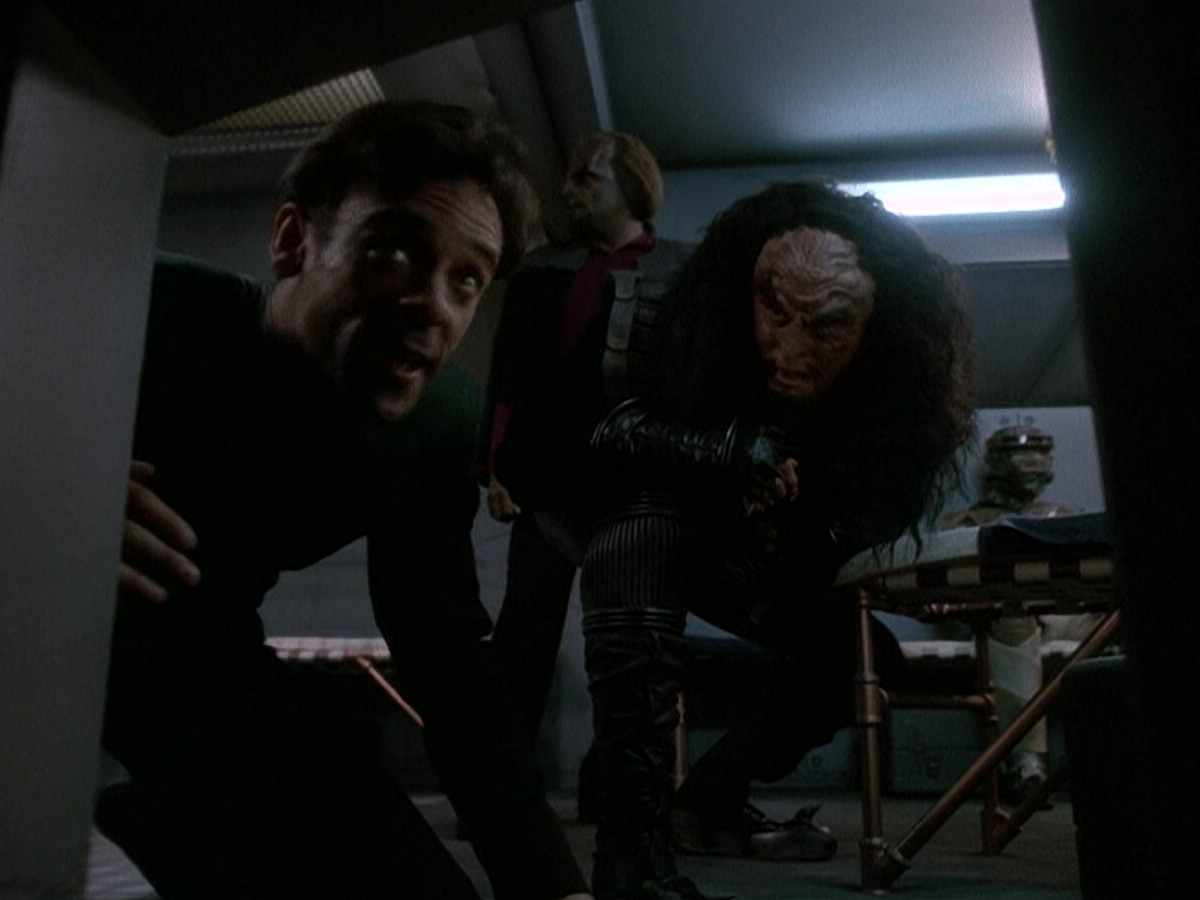 extant_StarTrek_DS9_5x15-ByInfernosLight_01880.jpg