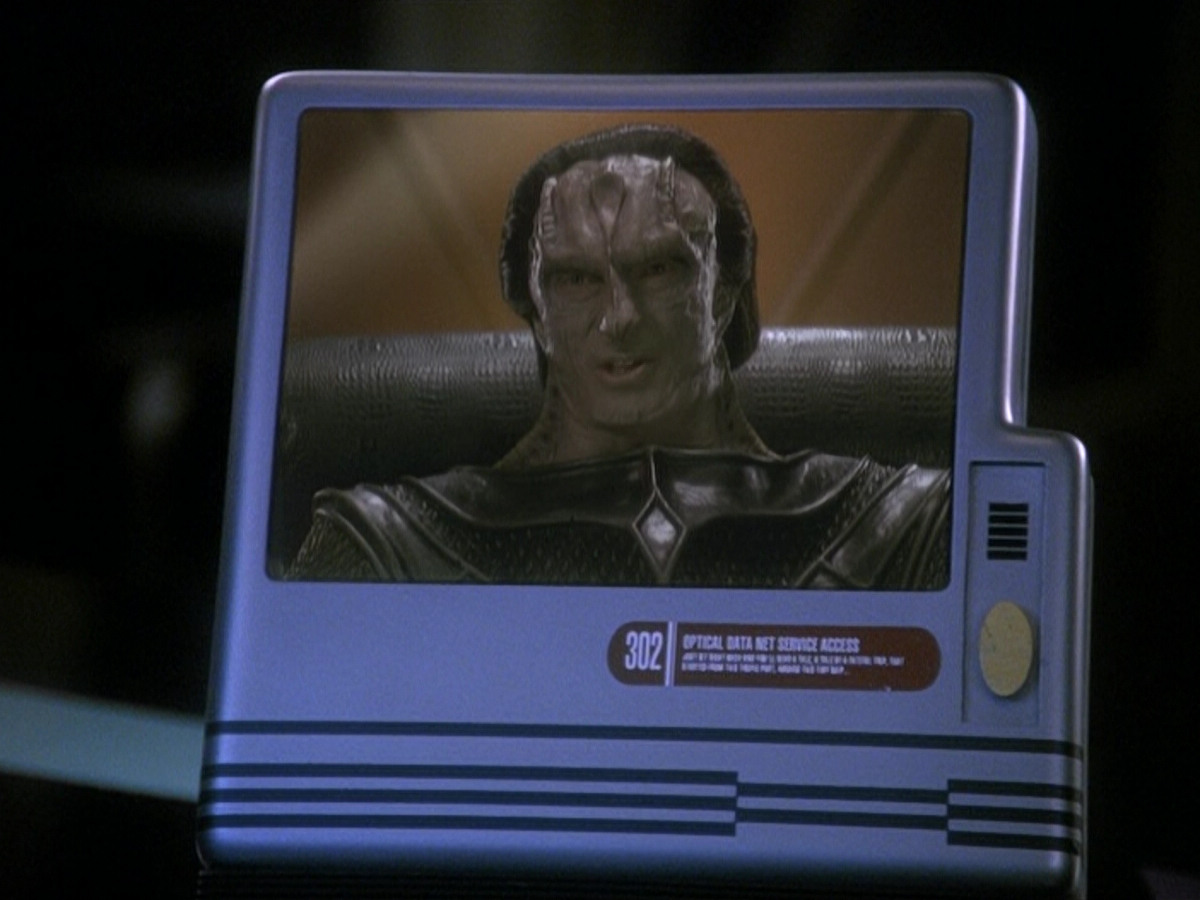 extant_StarTrek_DS9_5x15-ByInfernosLight_02126.jpg