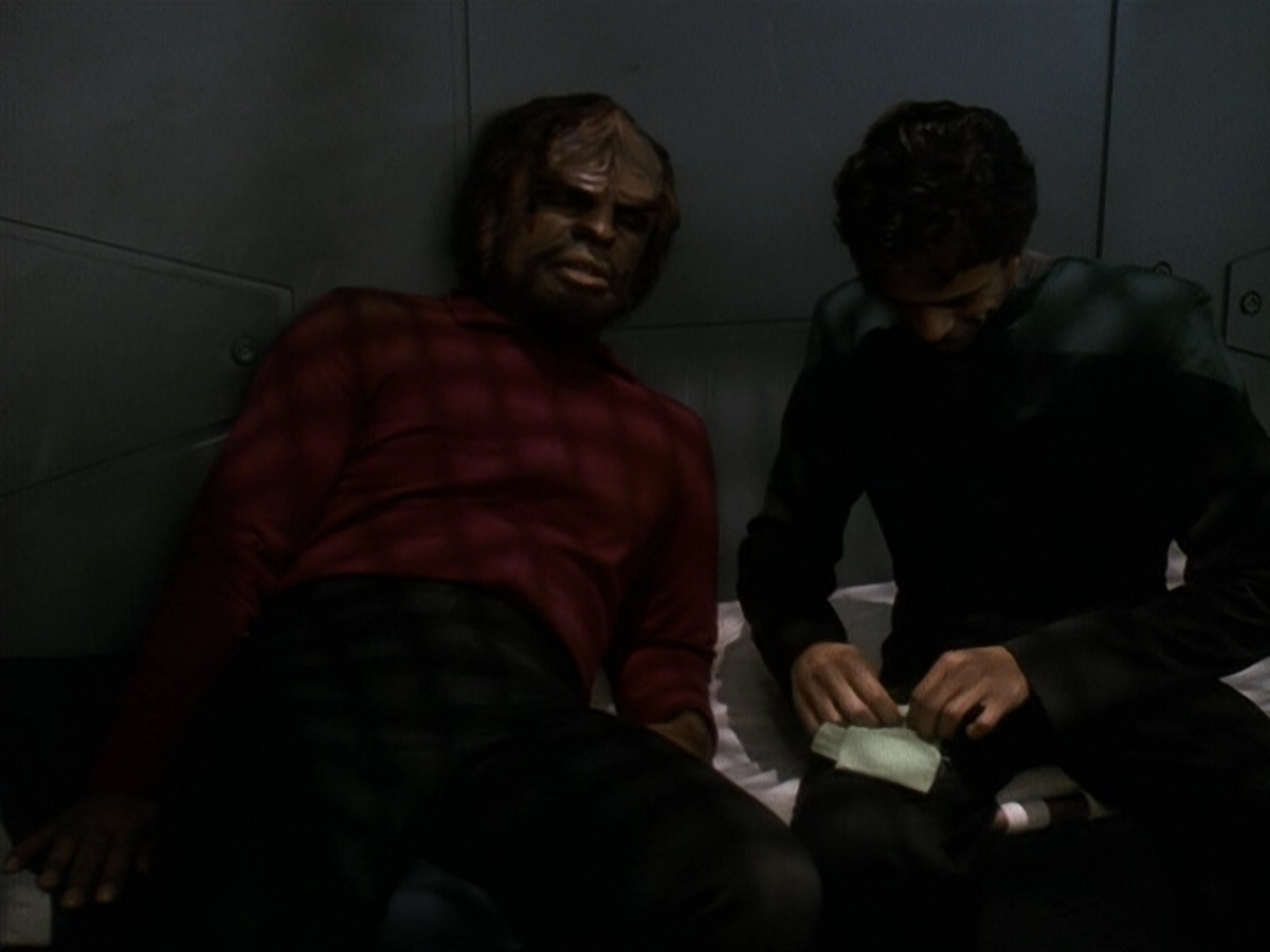 extant_StarTrek_DS9_5x15-ByInfernosLight_02268.jpg
