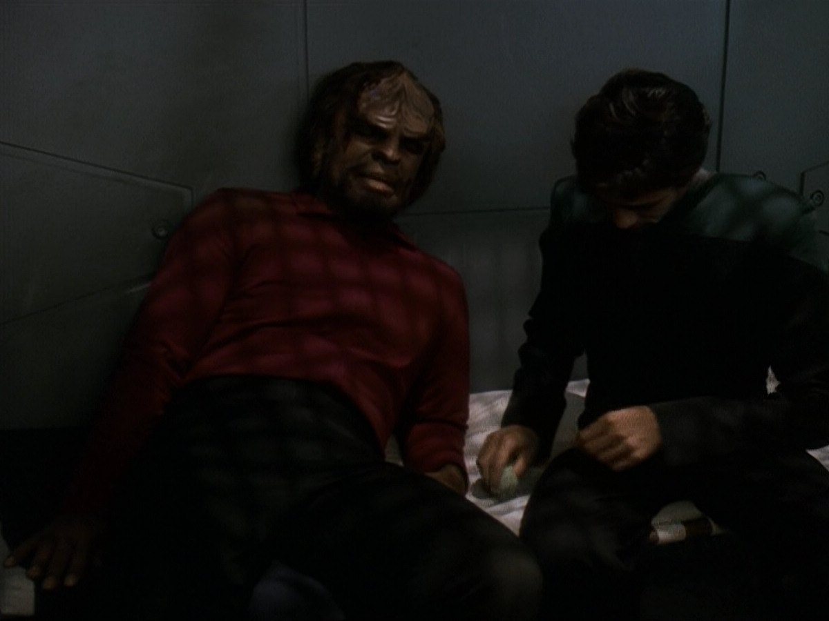 extant_StarTrek_DS9_5x15-ByInfernosLight_02273.jpg