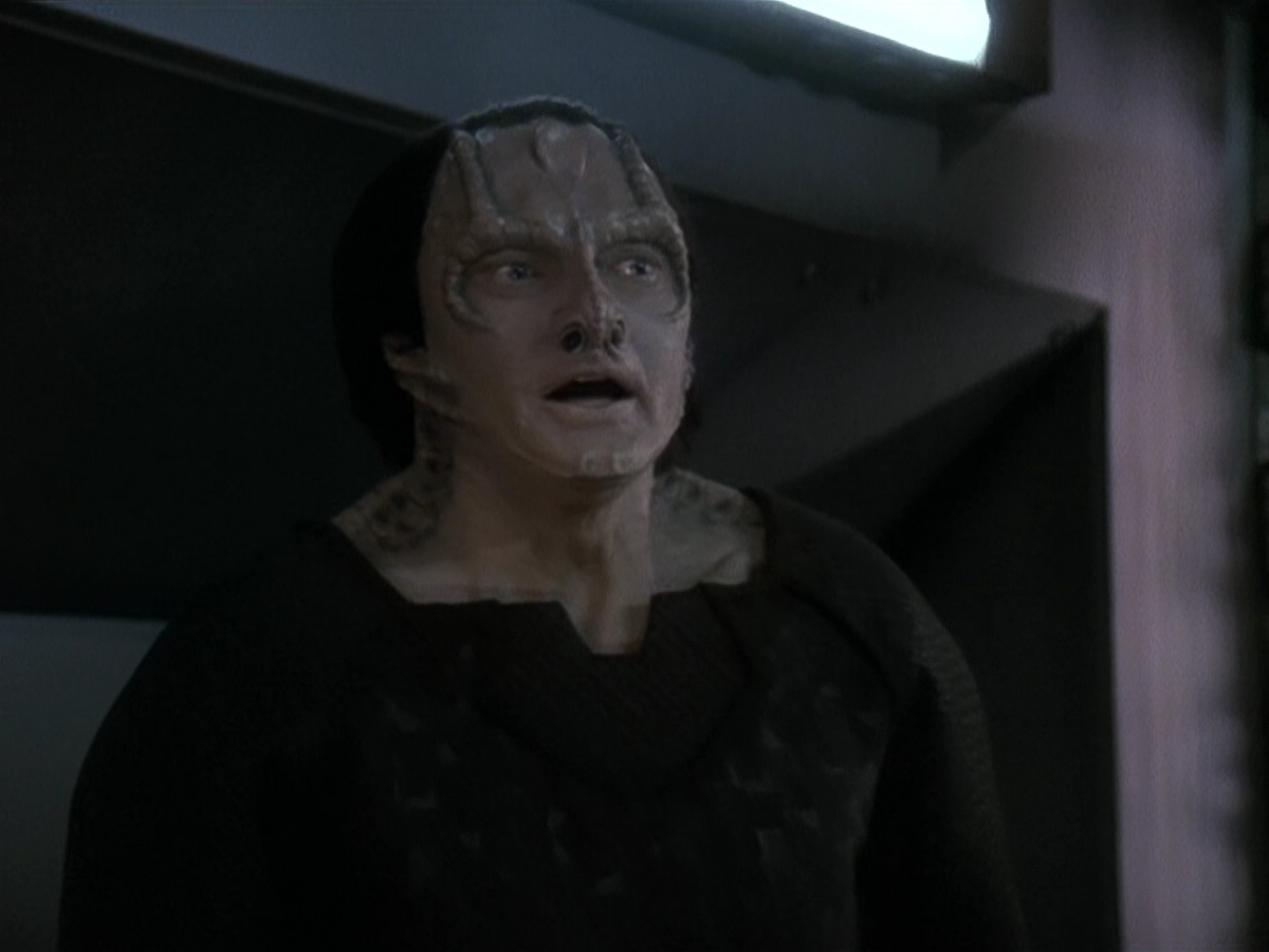 extant_StarTrek_DS9_5x15-ByInfernosLight_02298.jpg