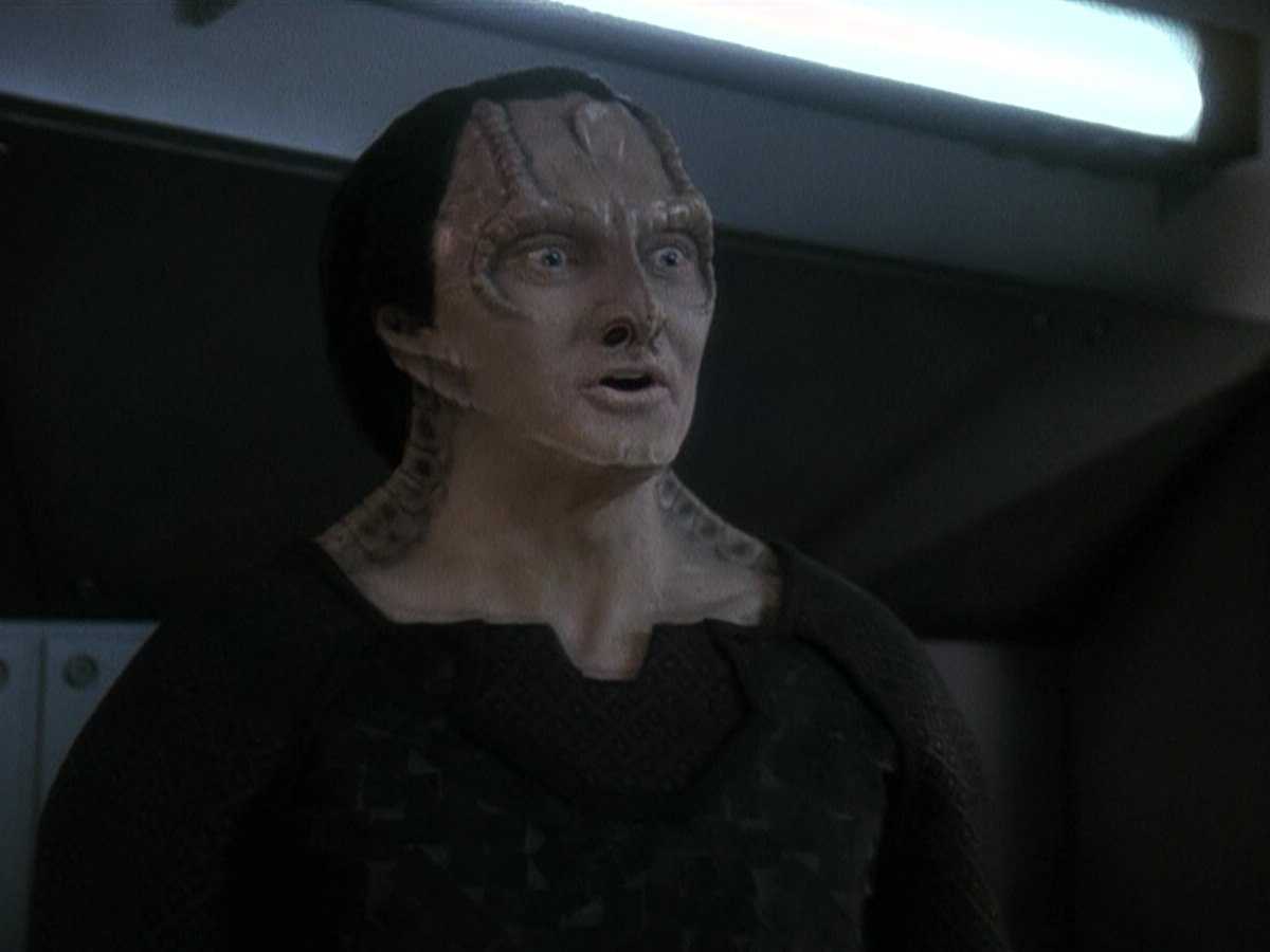 extant_StarTrek_DS9_5x15-ByInfernosLight_02310.jpg