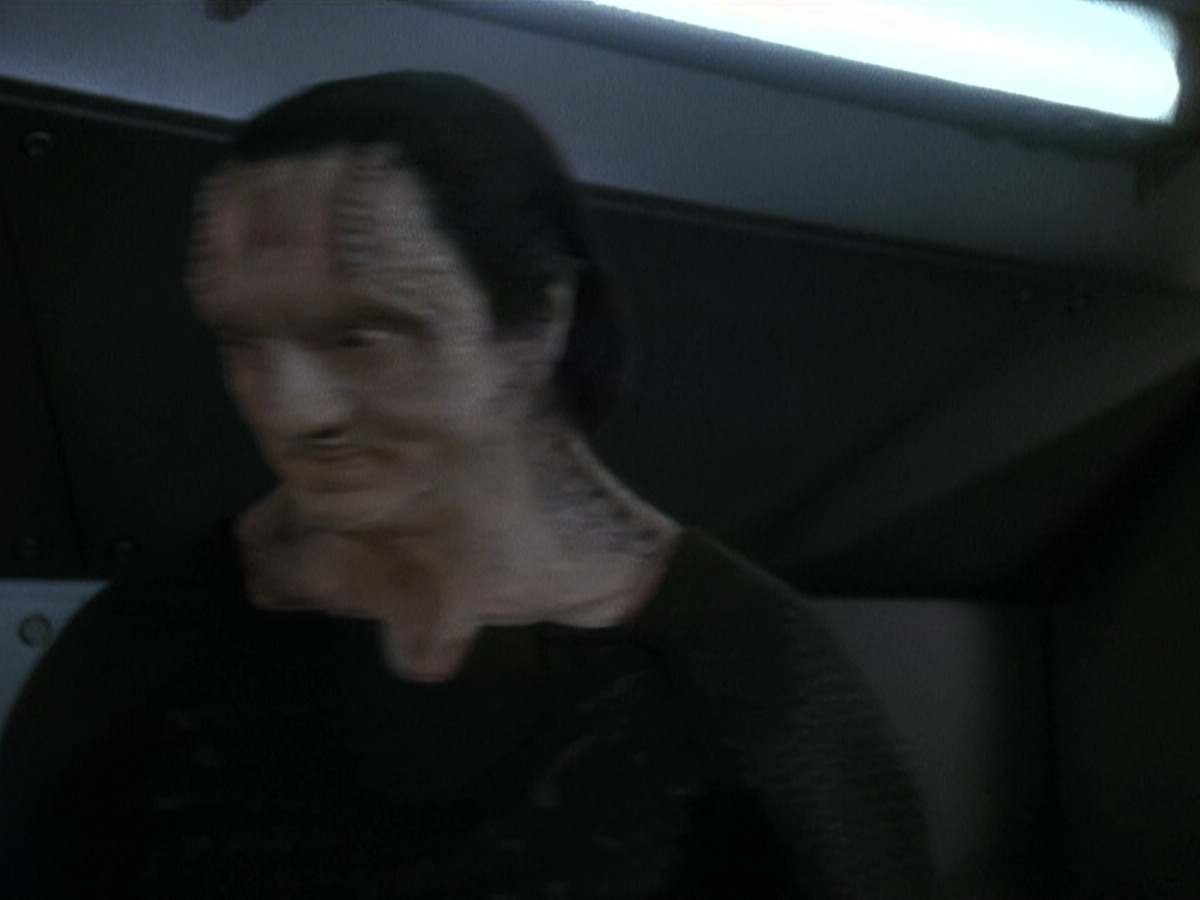 extant_StarTrek_DS9_5x15-ByInfernosLight_02323.jpg