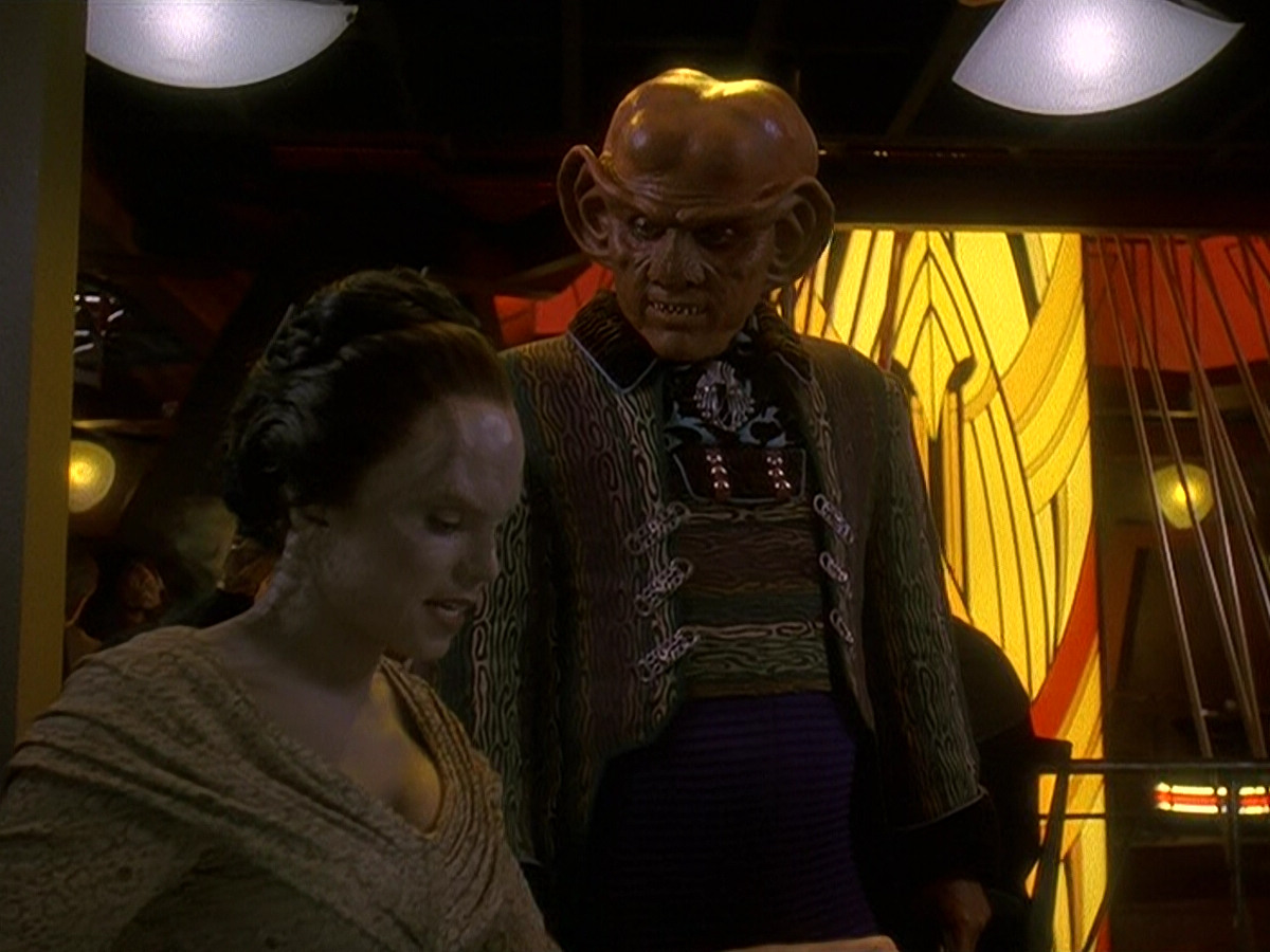 extant_StarTrek_DS9_5x15-ByInfernosLight_02475.jpg