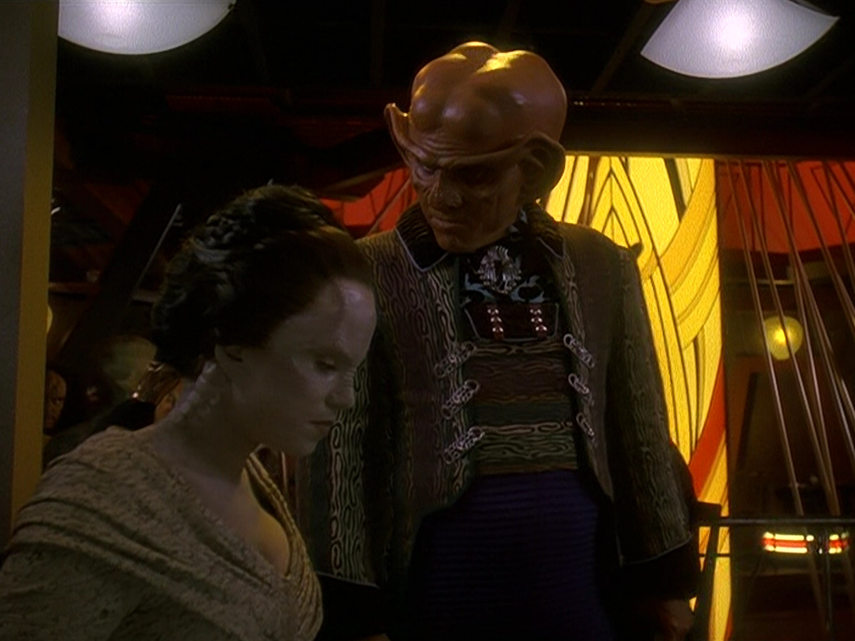 extant_StarTrek_DS9_5x15-ByInfernosLight_02476.jpg