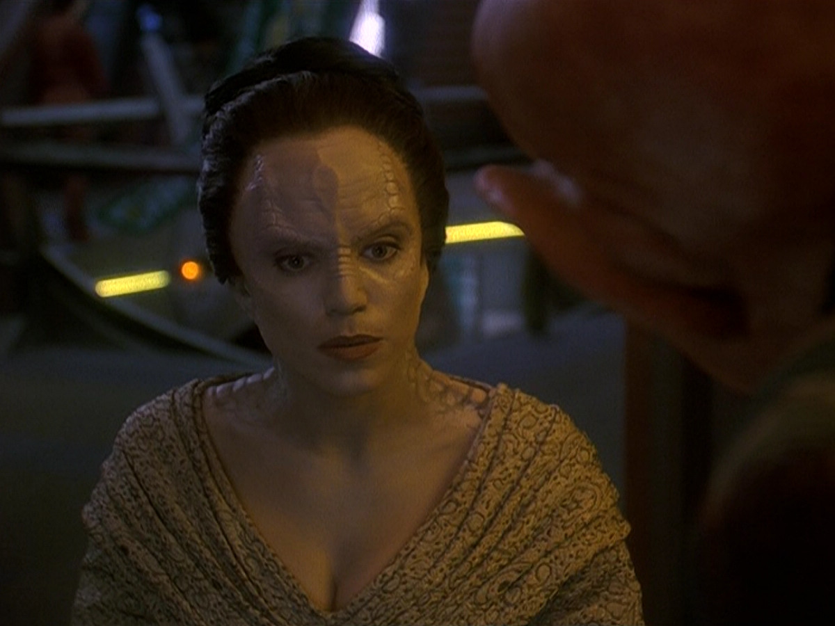 extant_StarTrek_DS9_5x15-ByInfernosLight_02505.jpg