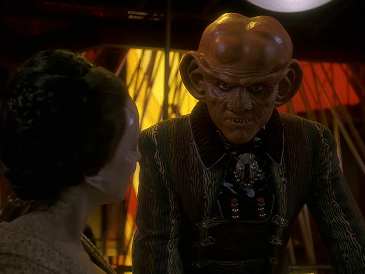 extant_StarTrek_DS9_5x15-ByInfernosLight_02515.jpg