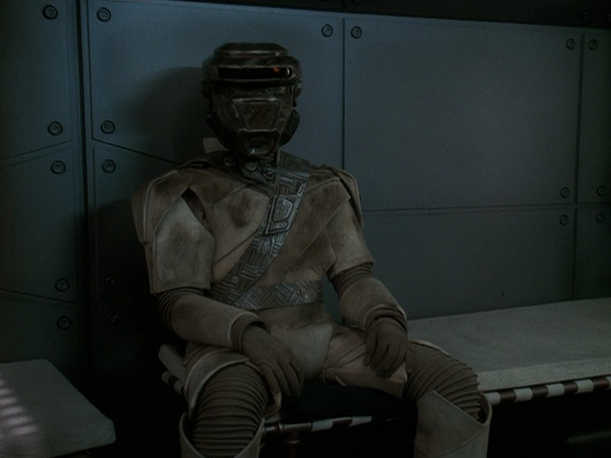 extant_StarTrek_DS9_5x15-ByInfernosLight_02616.jpg
