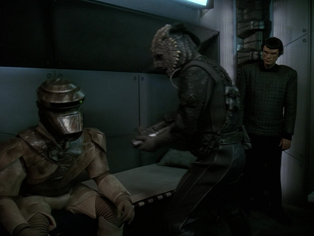 extant_StarTrek_DS9_5x15-ByInfernosLight_02708.jpg