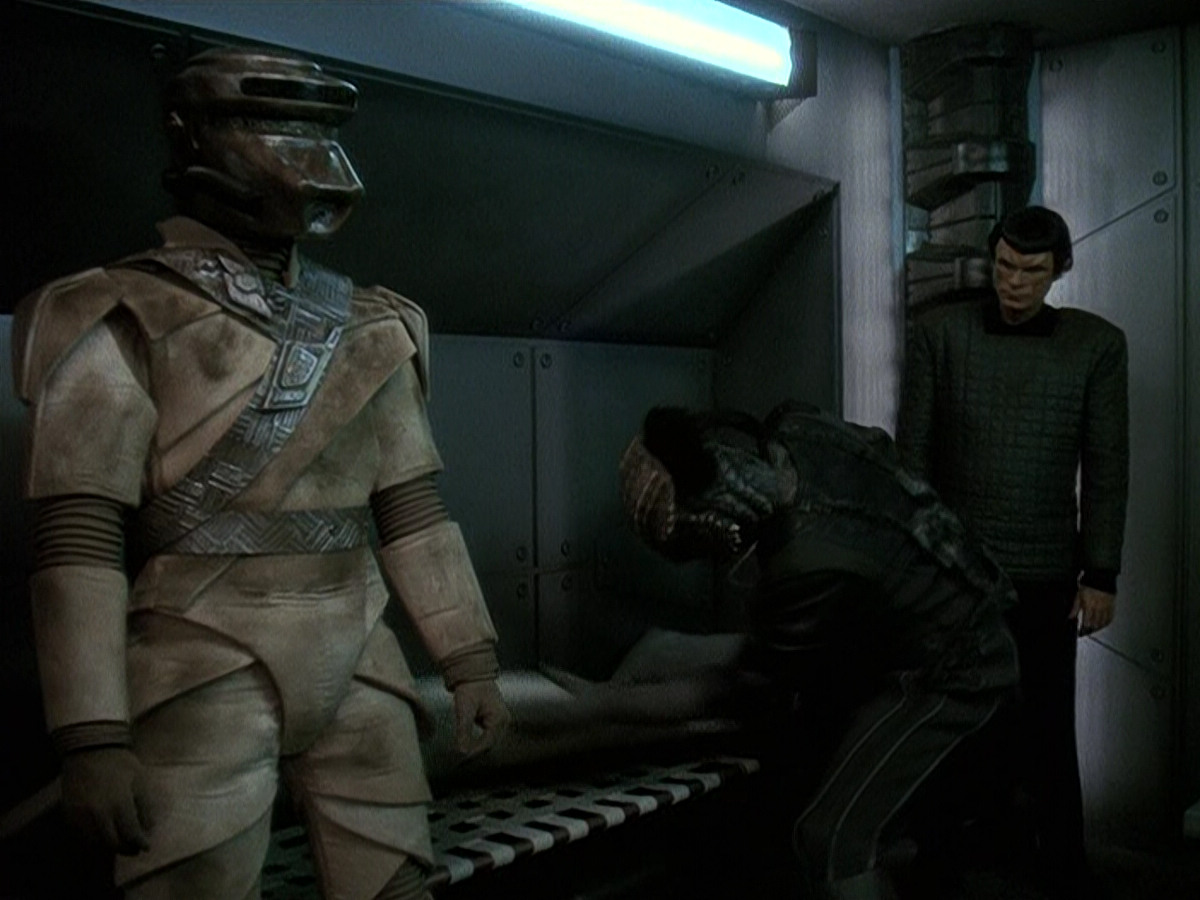 extant_StarTrek_DS9_5x15-ByInfernosLight_02710.jpg