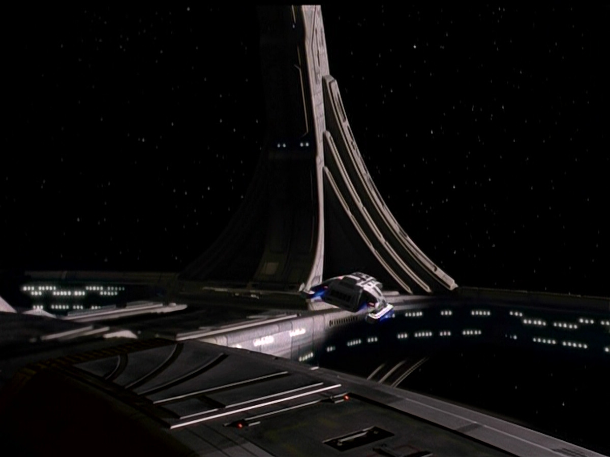 extant_StarTrek_DS9_5x15-ByInfernosLight_02830.jpg