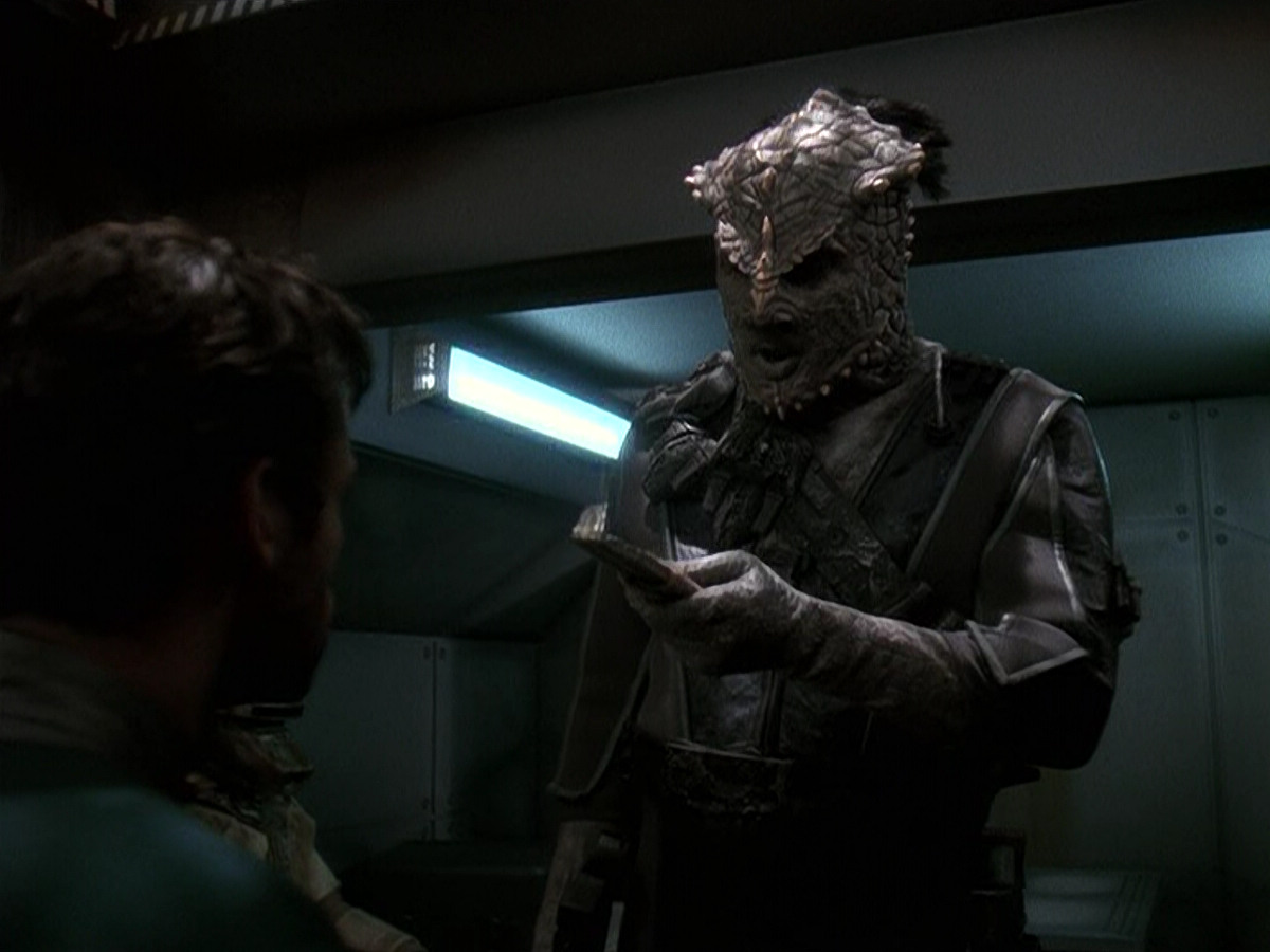extant_StarTrek_DS9_5x15-ByInfernosLight_02906.jpg