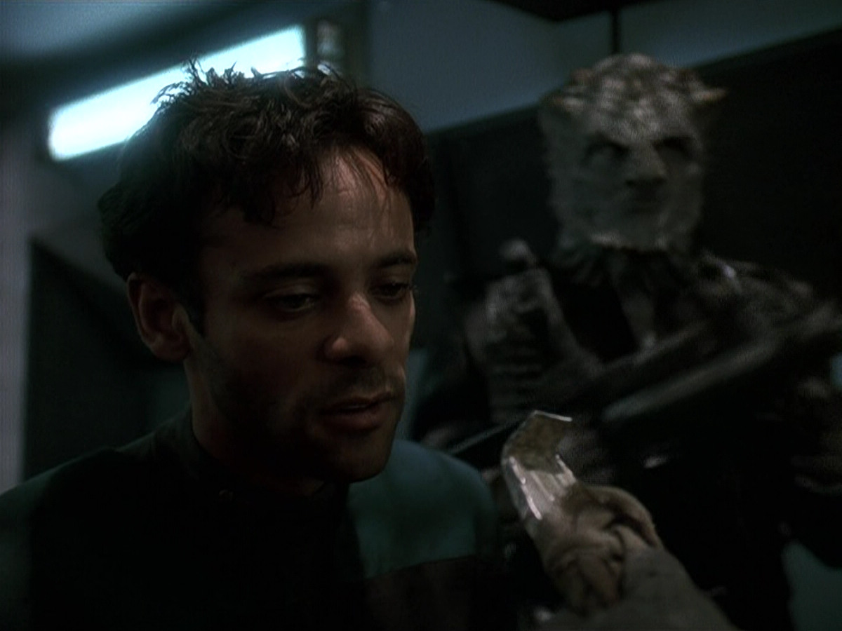extant_StarTrek_DS9_5x15-ByInfernosLight_02911.jpg