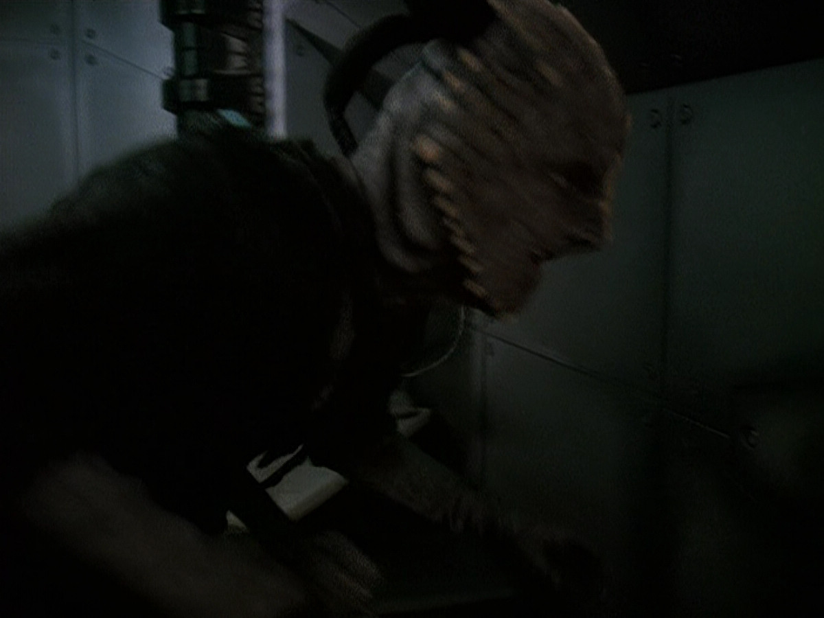 extant_StarTrek_DS9_5x15-ByInfernosLight_02932.jpg