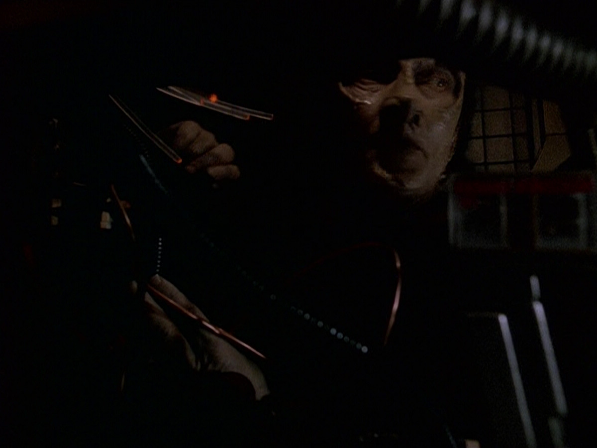 extant_StarTrek_DS9_5x15-ByInfernosLight_02946.jpg