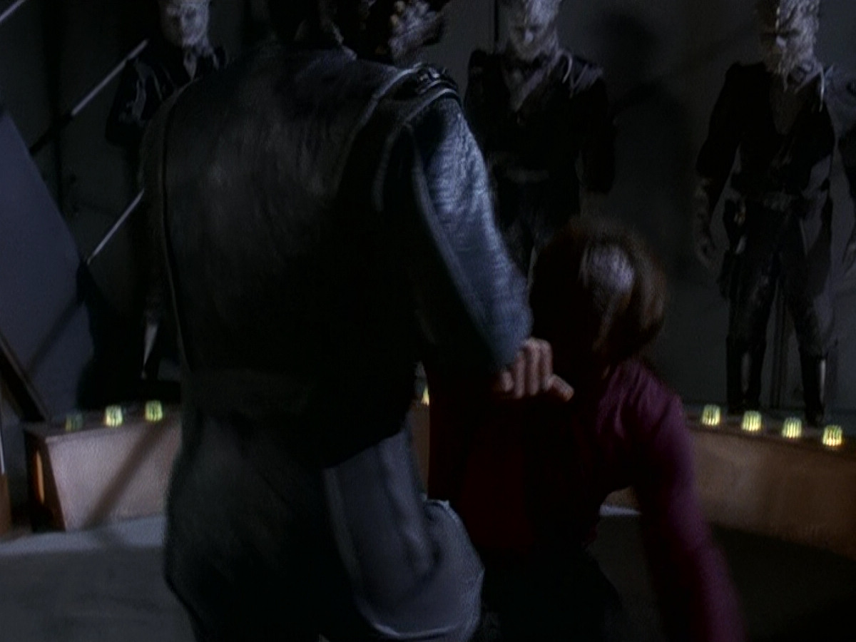 extant_StarTrek_DS9_5x15-ByInfernosLight_02956.jpg