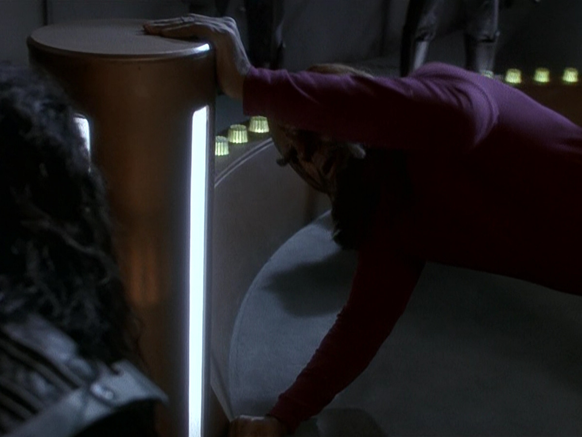 extant_StarTrek_DS9_5x15-ByInfernosLight_02986.jpg
