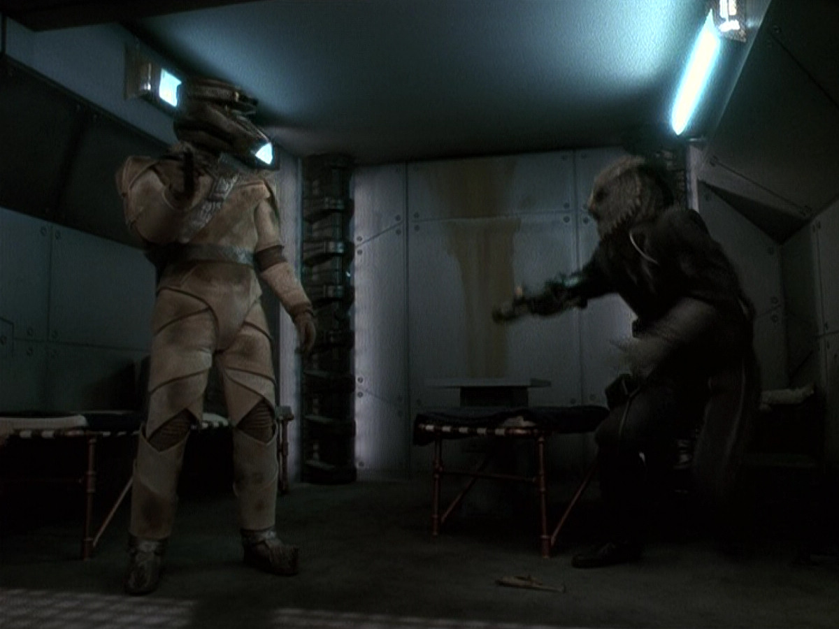 extant_StarTrek_DS9_5x15-ByInfernosLight_03050.jpg