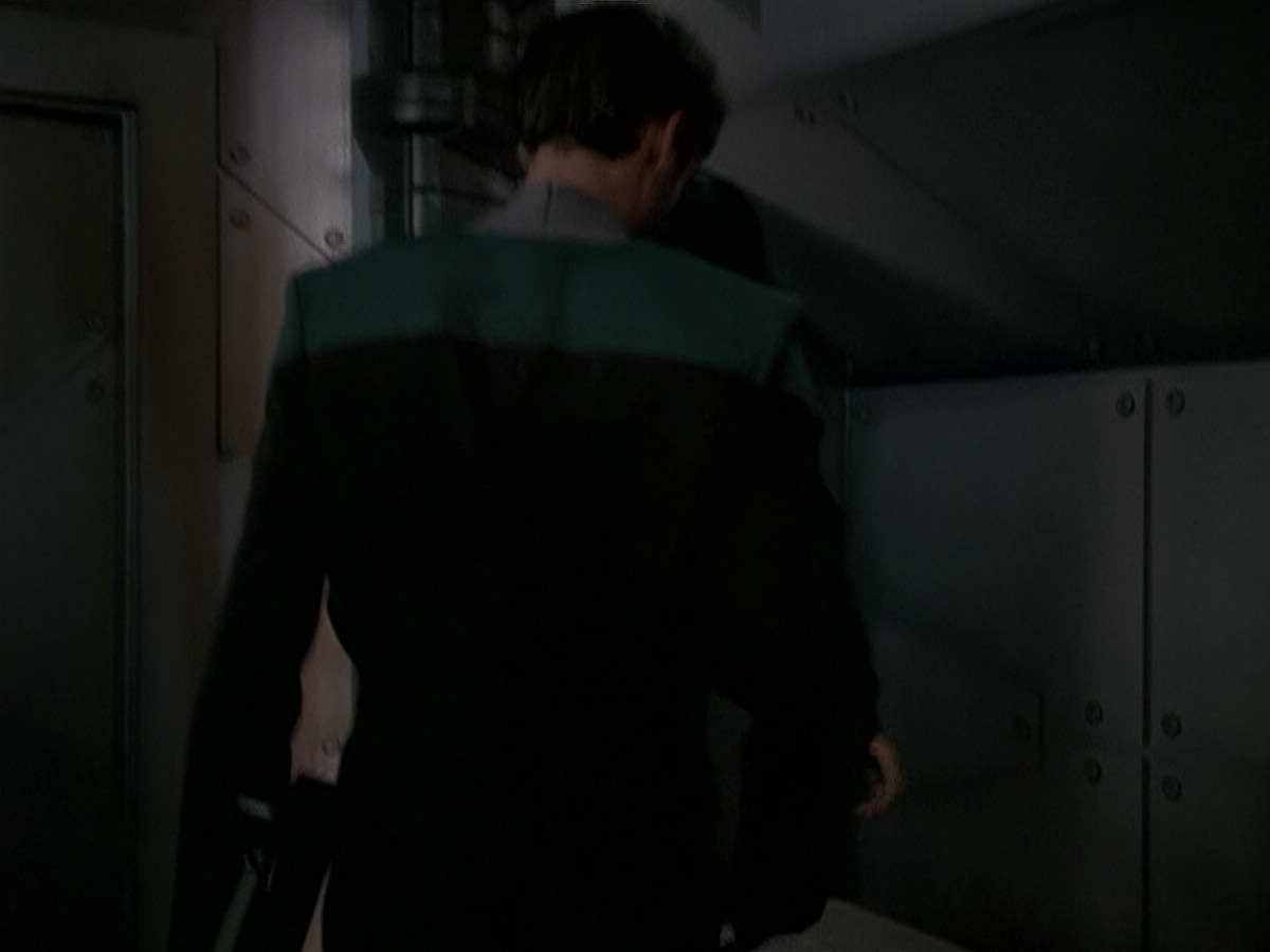 extant_StarTrek_DS9_5x15-ByInfernosLight_03082.jpg