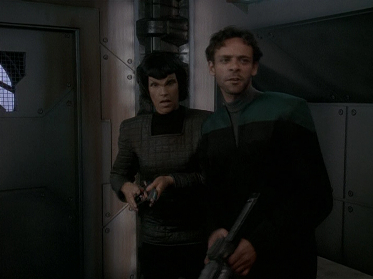 extant_StarTrek_DS9_5x15-ByInfernosLight_03084.jpg