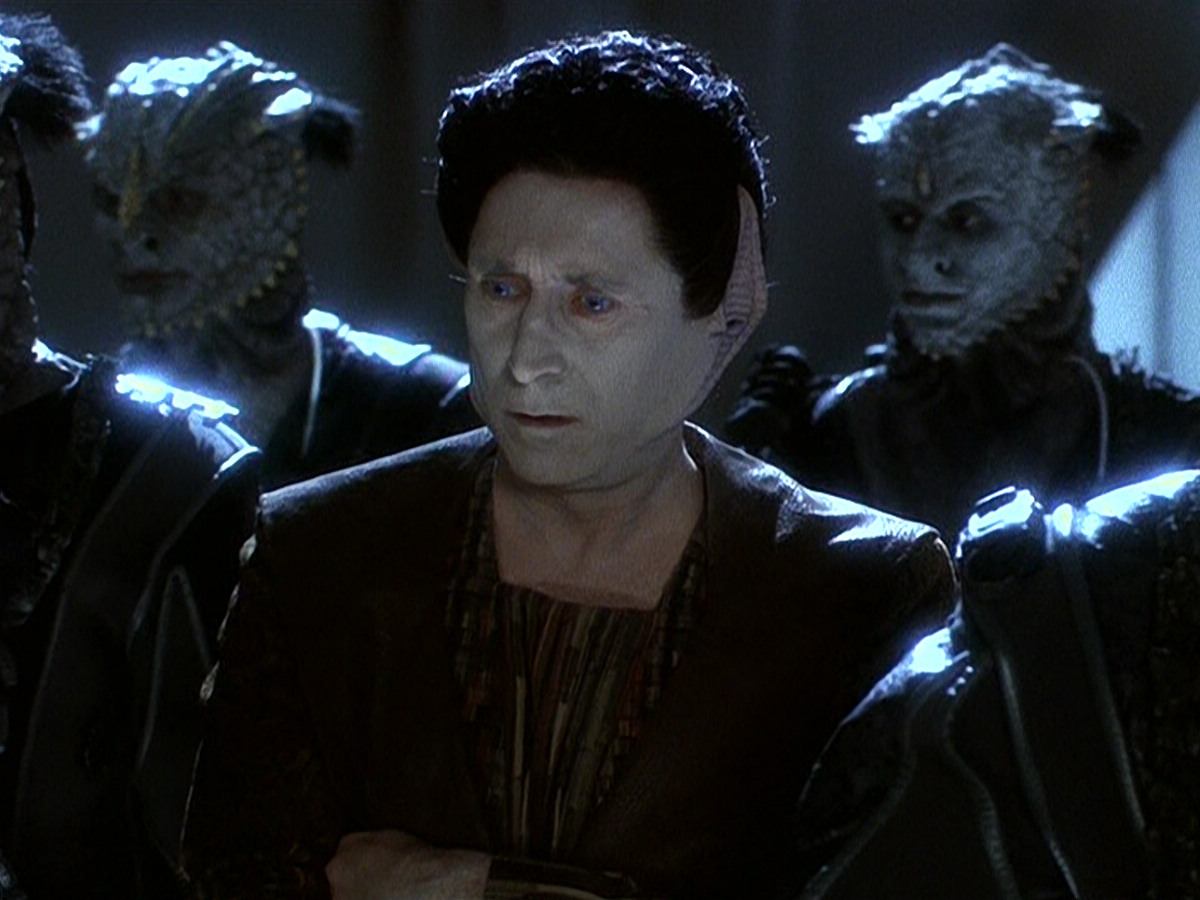 extant_StarTrek_DS9_5x15-ByInfernosLight_03106.jpg