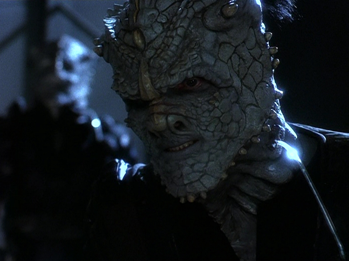 extant_StarTrek_DS9_5x15-ByInfernosLight_03126.jpg