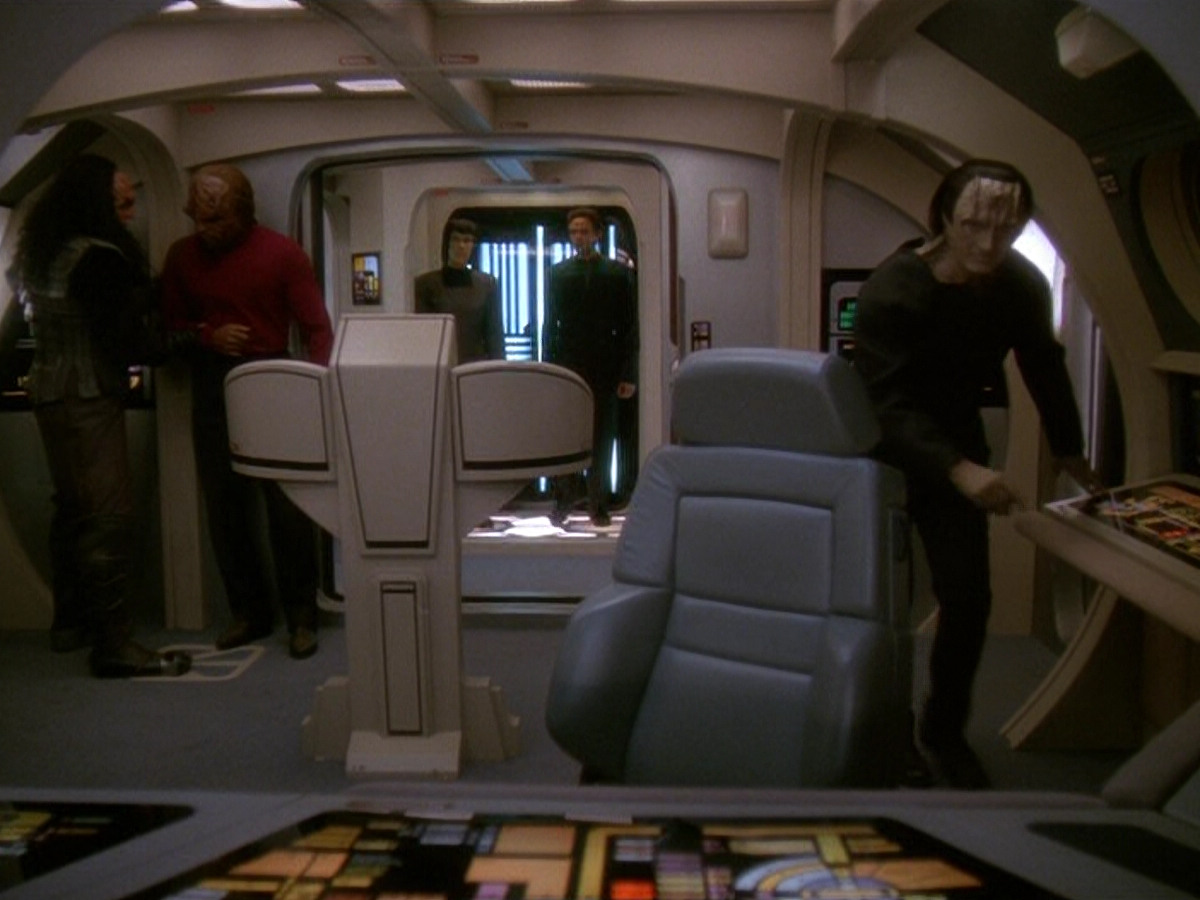 extant_StarTrek_DS9_5x15-ByInfernosLight_03200.jpg
