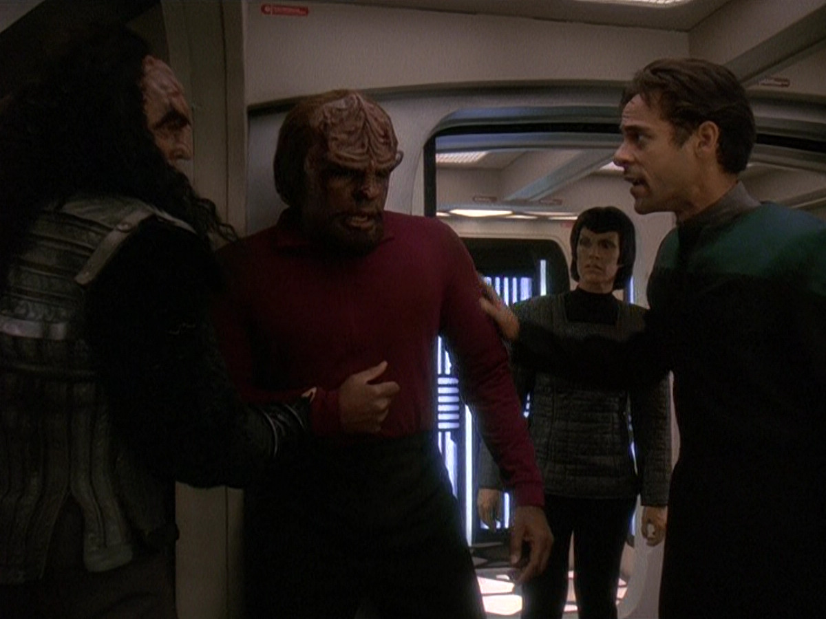 extant_StarTrek_DS9_5x15-ByInfernosLight_03208.jpg