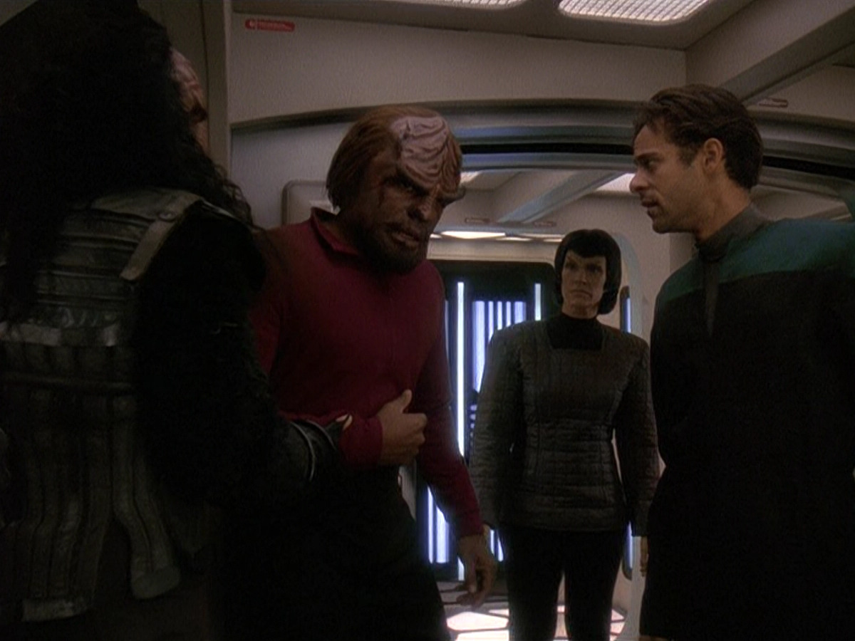 extant_StarTrek_DS9_5x15-ByInfernosLight_03214.jpg