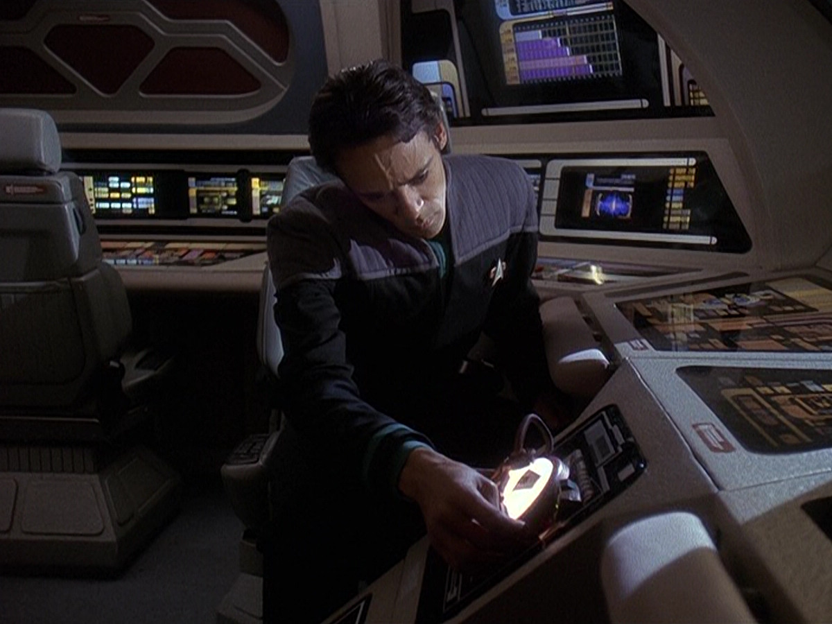 extant_StarTrek_DS9_5x15-ByInfernosLight_03380.jpg