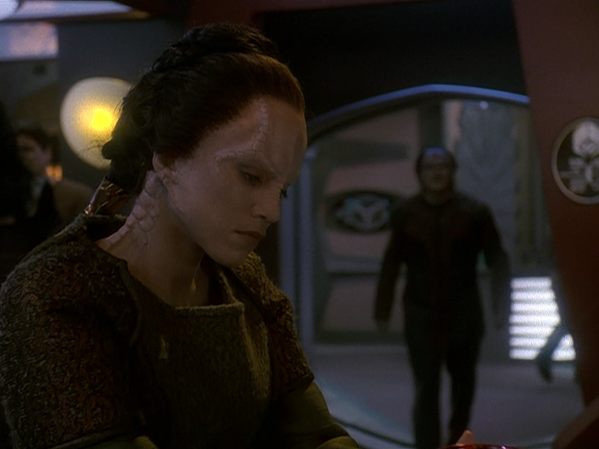 extant_StarTrek_DS9_5x15-ByInfernosLight_03526.jpg