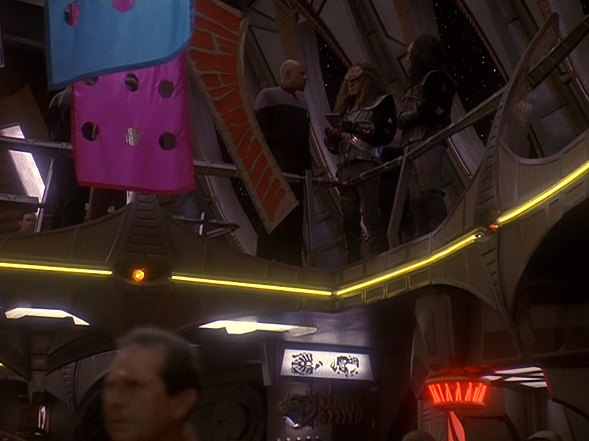 extant_StarTrek_DS9_5x15-ByInfernosLight_03612.jpg
